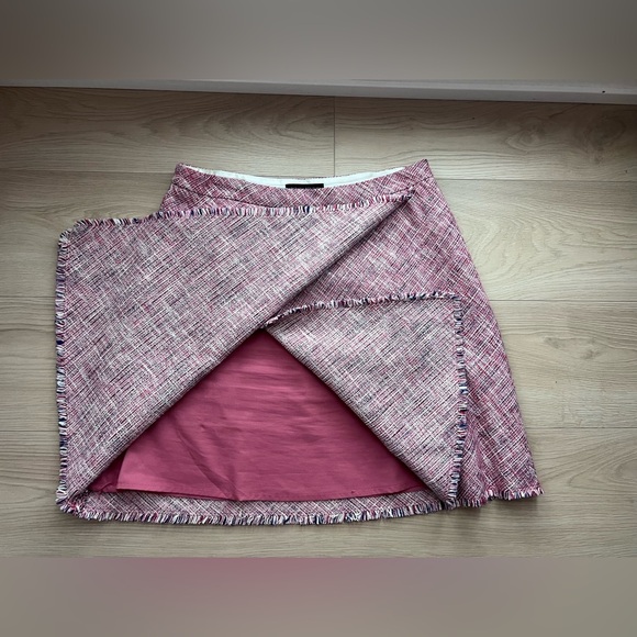 Banana Republic tweed wrap style skirt - Picture 16 of 17